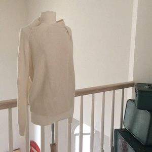 100% brand new cashmere sweater